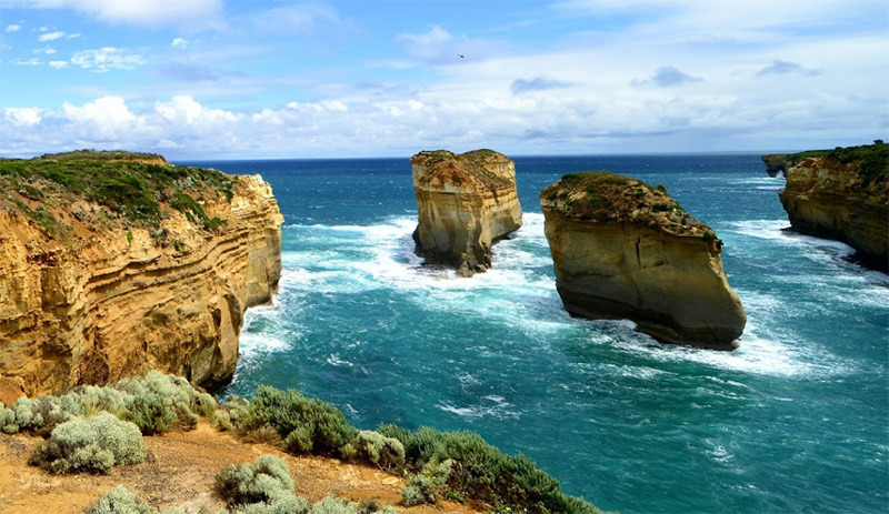 Tom & Eva Lookout Twelve Apostles VIC Australia