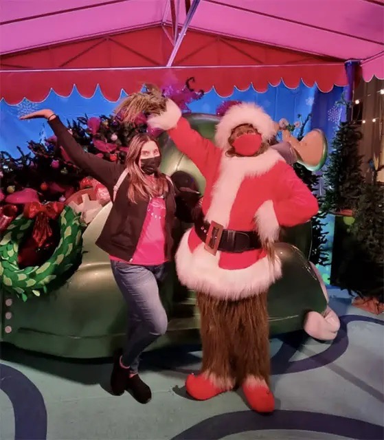 Pose with the Animation Characters, Los Angeles, CA, United States, Universal Studios Hollywood Tour Guide